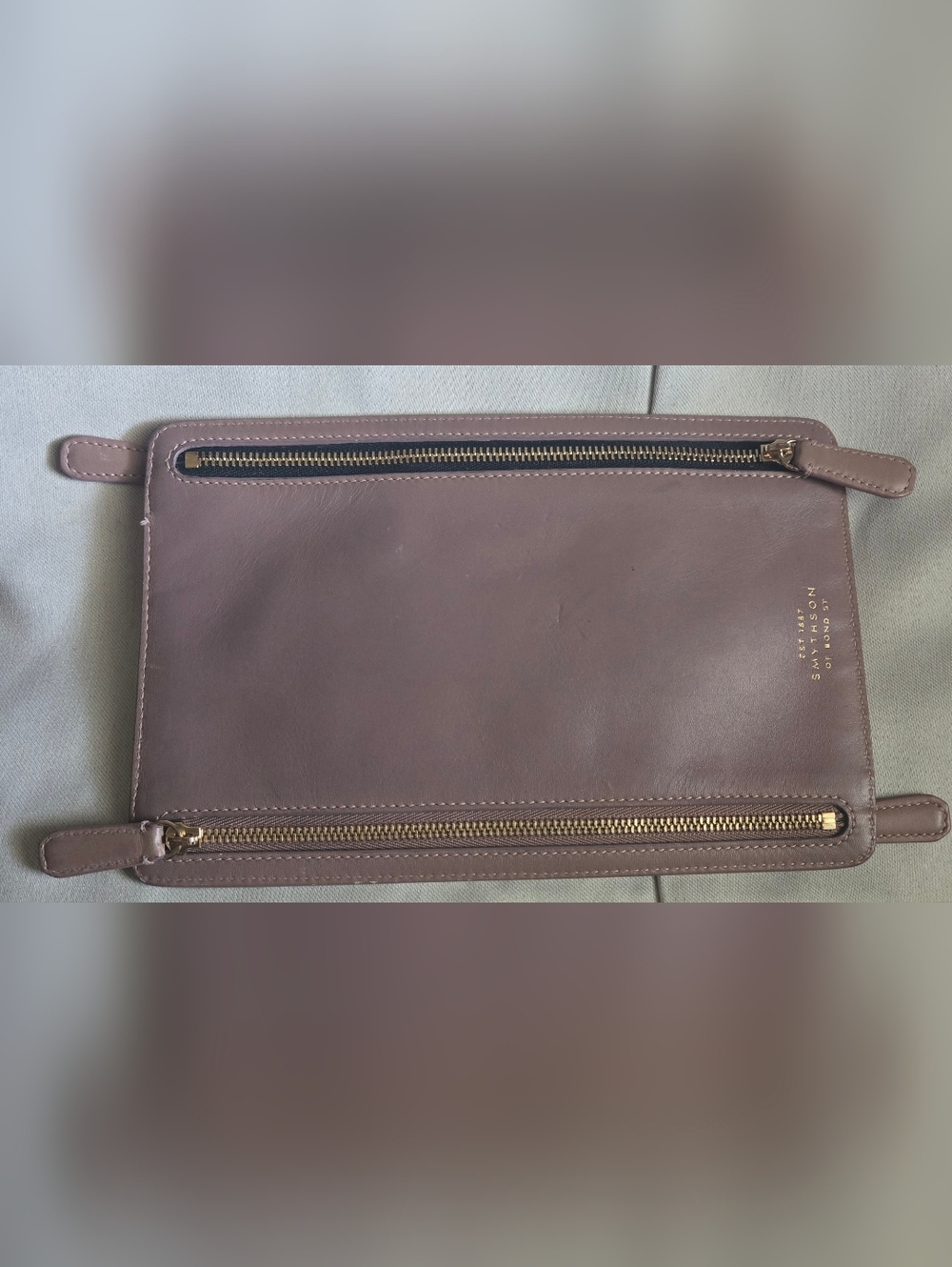 Smythson Mauve Perforated Leather Travel Pouch - Picture 4 of 12